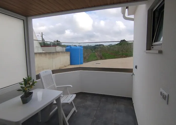 Casa Do Ginjao Feriehus *